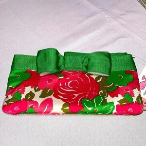 VINEYARD VINES Clutch Purse, NWT. This is a BEAUTY❣️